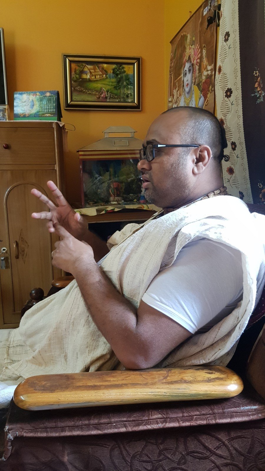  Visiting devotees. Asansol. 2019.11.24